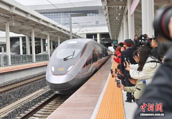 928գG8166܇L(zhng)ɽվʼl(f)Kc(din)վ(yng)վ z