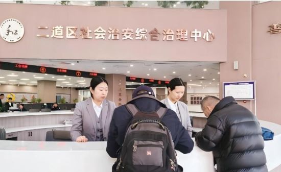 �����^(q��)����ΰ��C���������Ą�(chu��ng)�·���(w��)ģʽ�A��Ⱥ����ه��