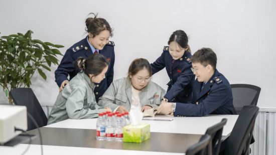 ����h����(w��)��/���D